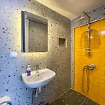 Cabbana Lara Hotel