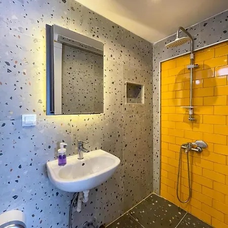 Cabbana Lara Hotel
