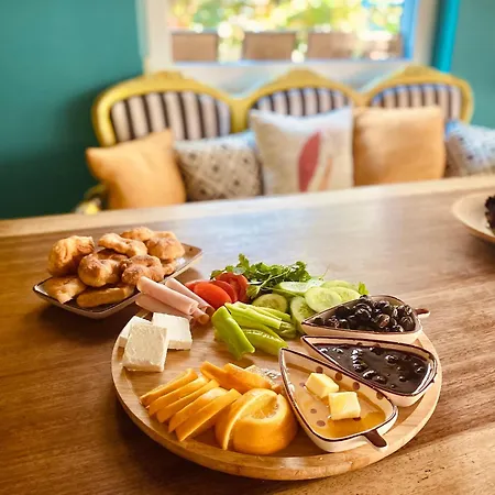 Cabbana Lara Hotel *